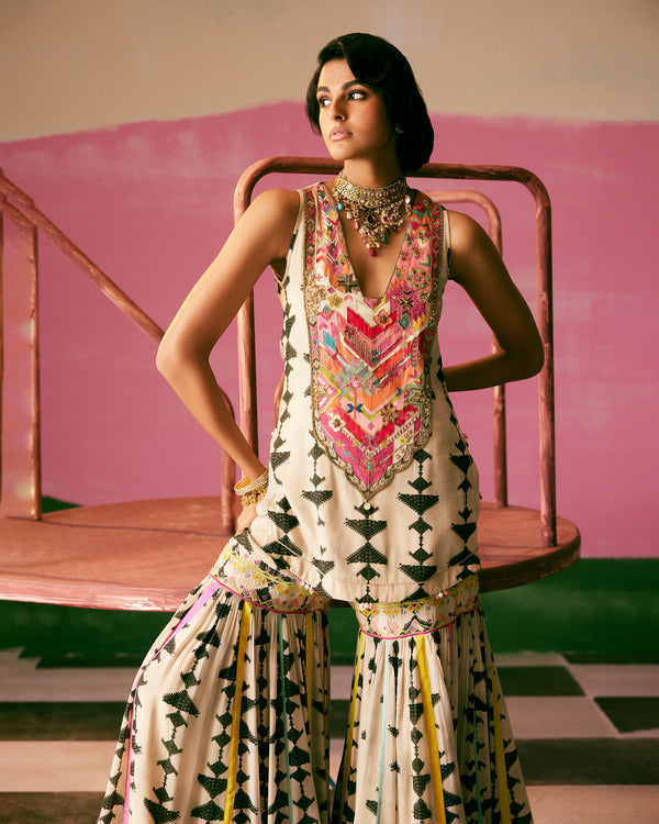 Sakhi Phulkari Printed Yoke Embroidered Gharara Set