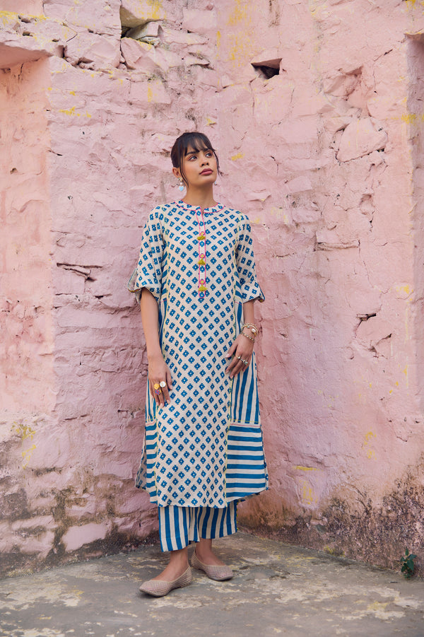 Safar Teal And White Panel Print Linen Kurta Set
