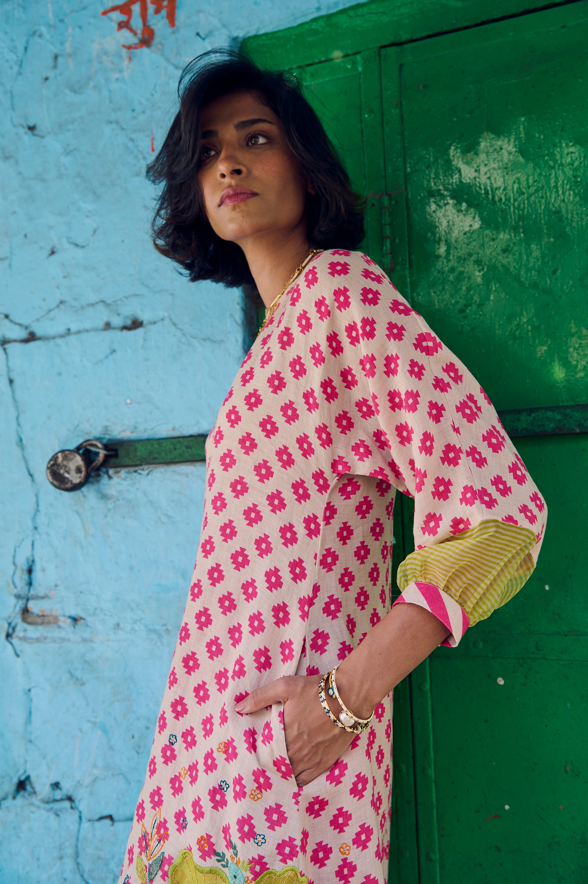 Safar Flower Embroidered Linen Kaftan Kurta Set