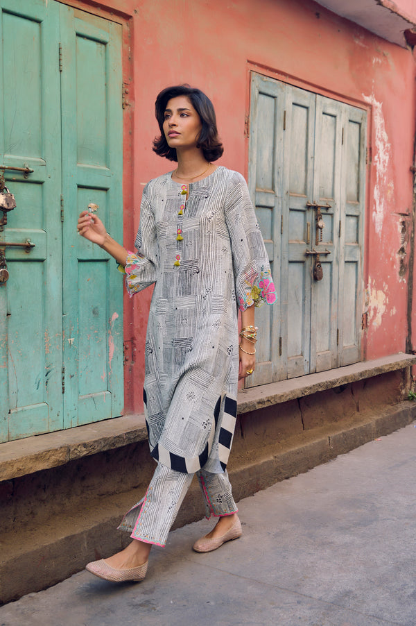 Safar B&W Bell Sleeve Cutwork Printed Kurta Set
