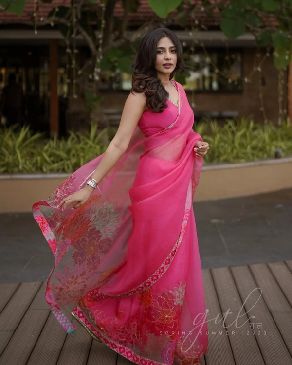 Aishwariya Lekshmi Gul Fushia Rose Pink Floral Printed Organza Sari