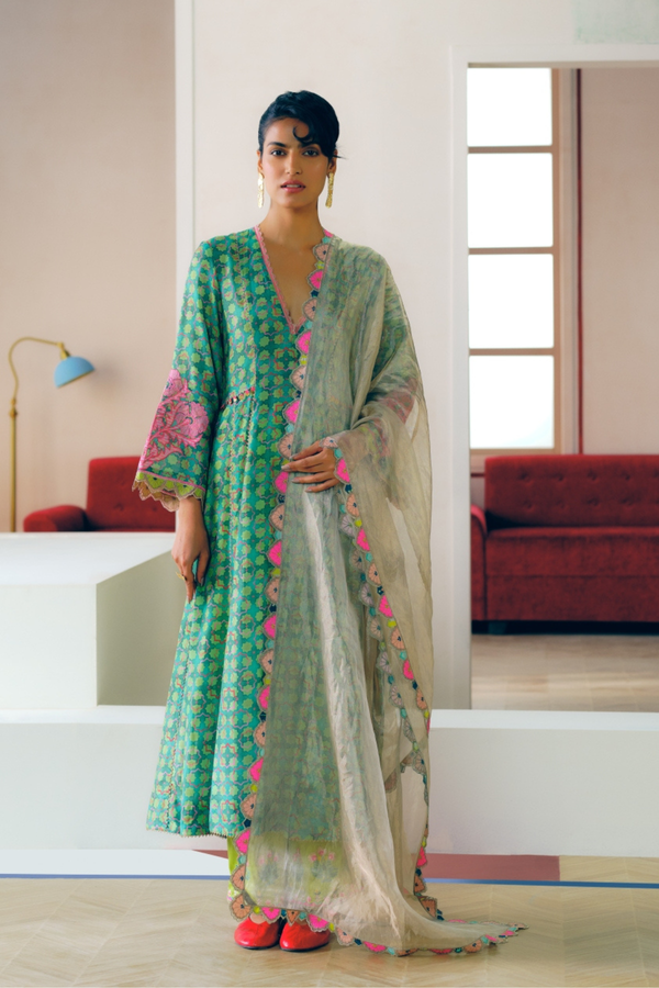 Zyra Green Gultara Printed Side Kali Kurta Set