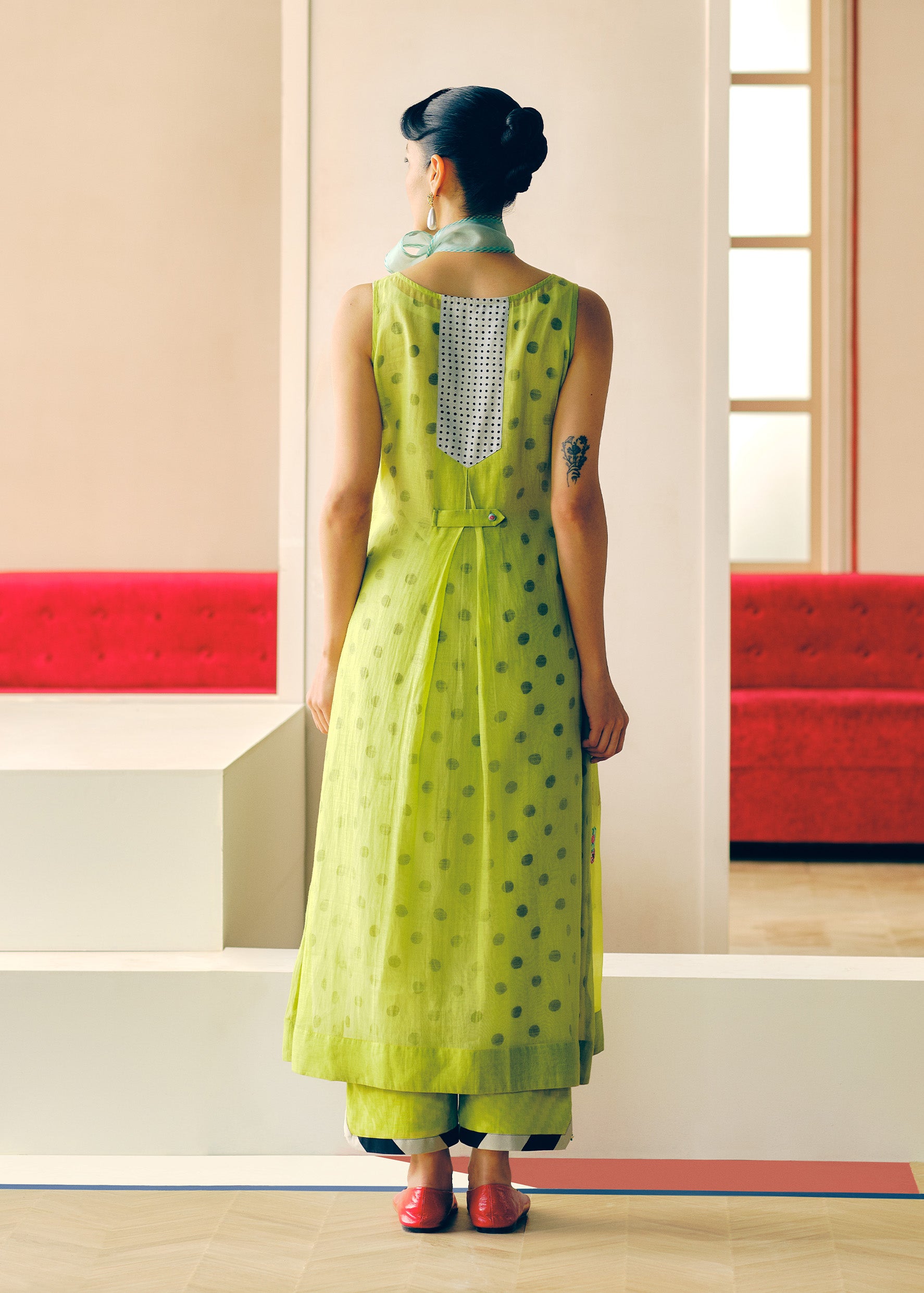 Zyra Sap Green Kurta Set