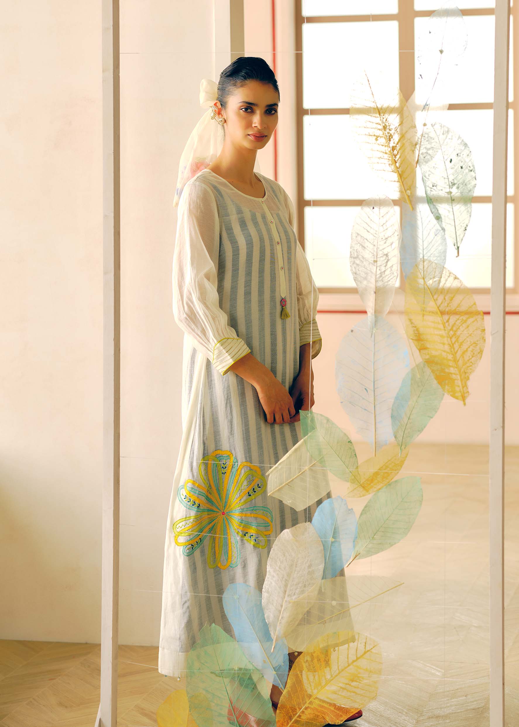 Zyra Ivory - B&amp;W Stripe Kurta Set