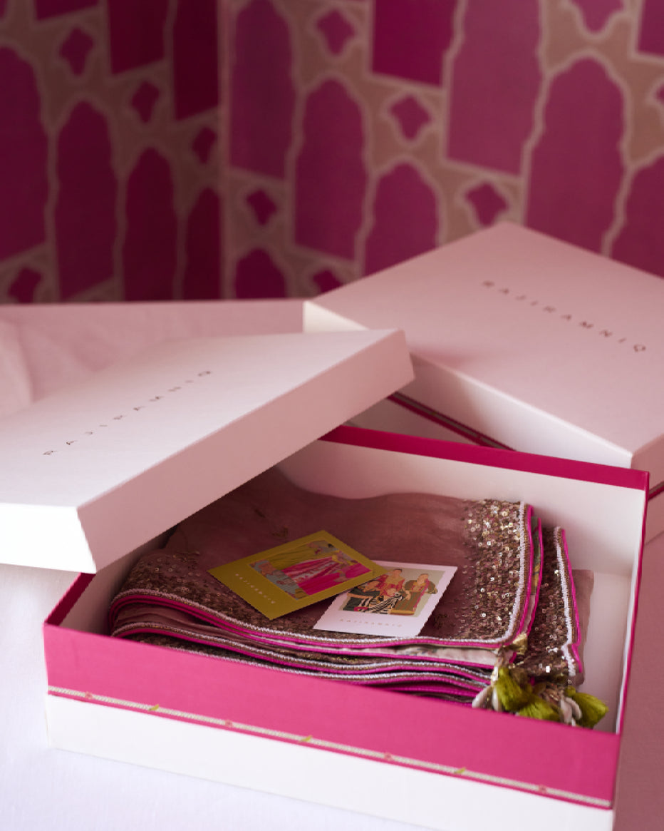 Gift Box – Raji Ramniq